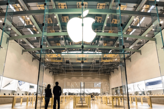 New European Commission settlement forces Apple to open iPhones to NFC 'tap and go' via alternative wallets